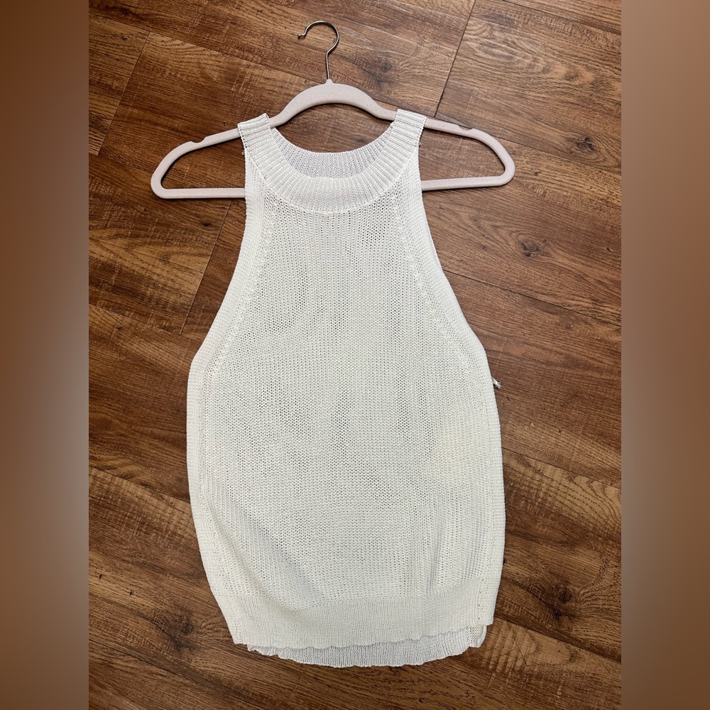 Women’s white lightweight sweater spring/summer